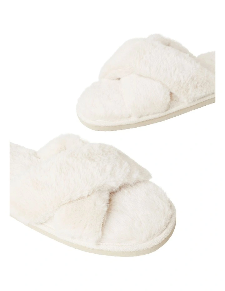 Cheapest β¨ Seed Heritage Crossover Slippers π - Image 5