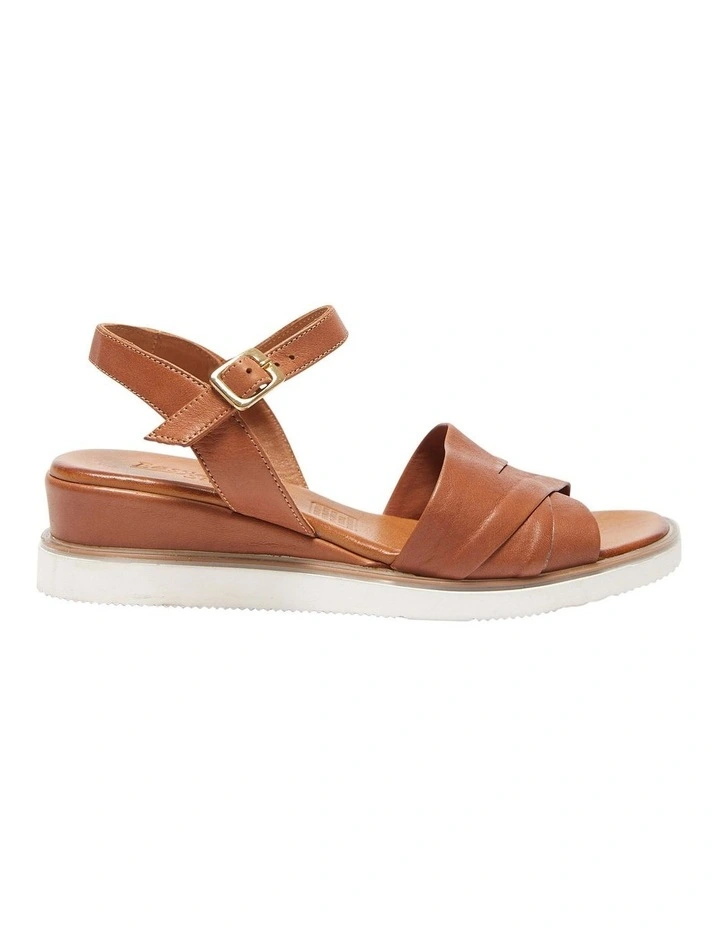 Budget β¨ Easy Steps Dawn π©΄ Sandals In Cognac Glove π