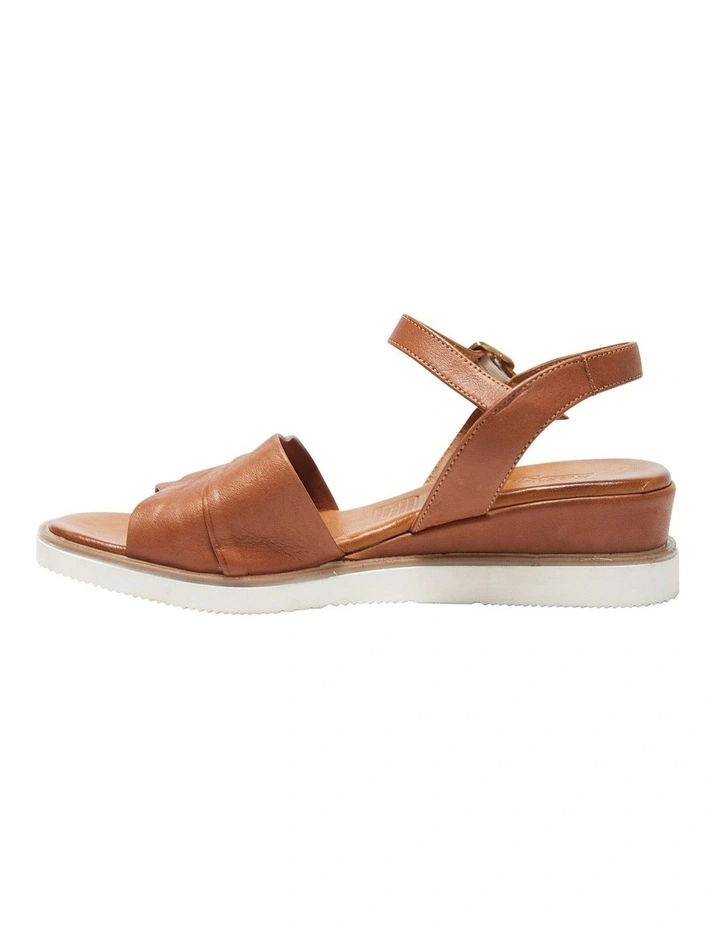 Budget β¨ Easy Steps Dawn π©΄ Sandals In Cognac Glove π - Image 3