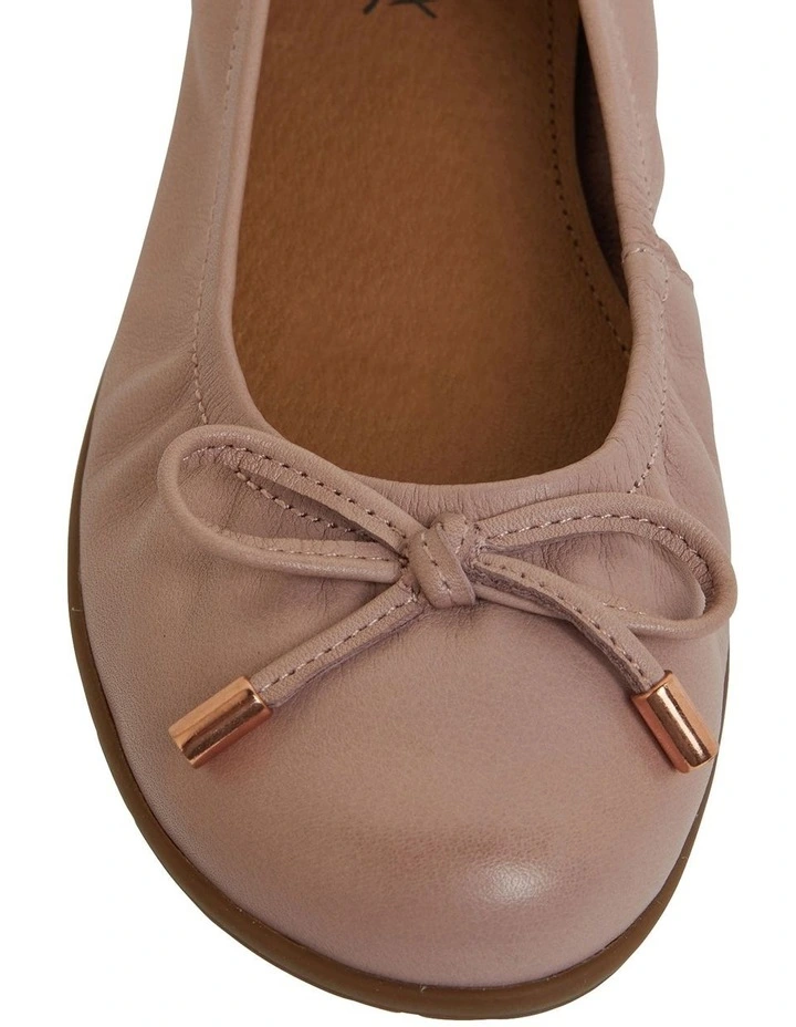 Brand new π Active Flex By Easy Steps Barton Flat π Shoes In Nude Leather β - Image 6
