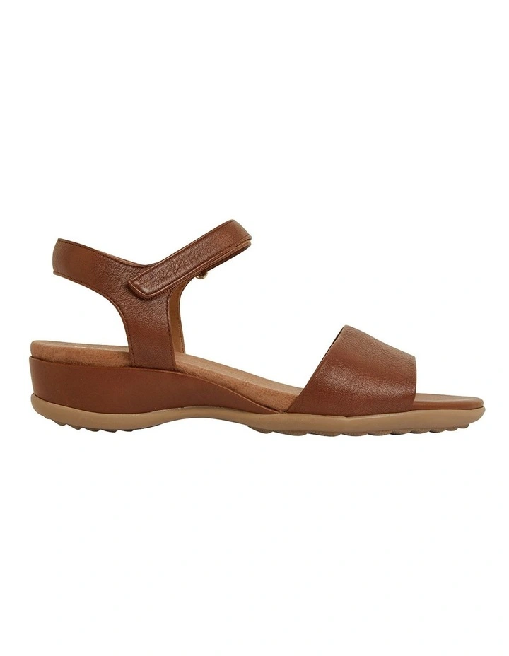Buy π― Wide Steps Camden Mid Brown Glove π©΄ Sandals π