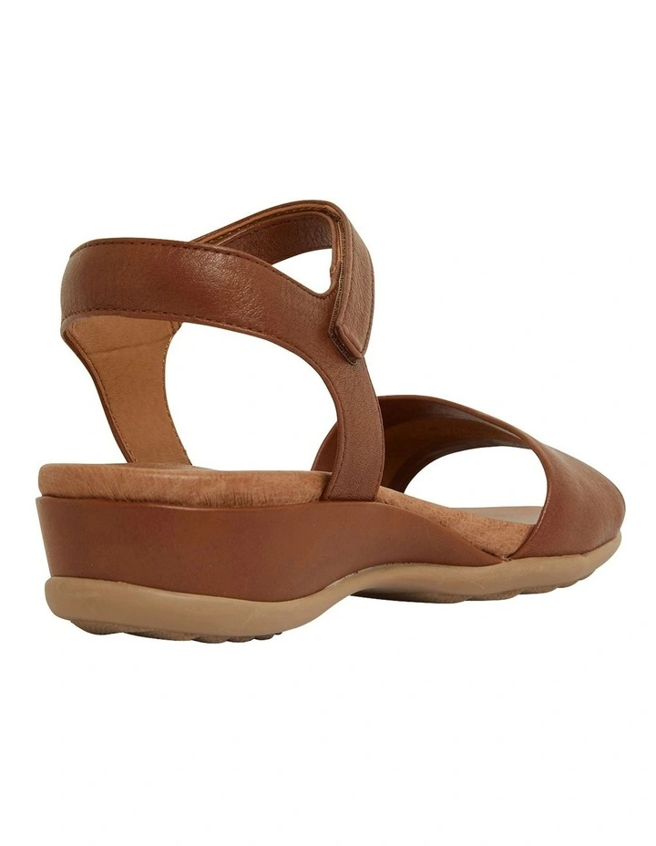 Buy π― Wide Steps Camden Mid Brown Glove π©΄ Sandals π - Image 4