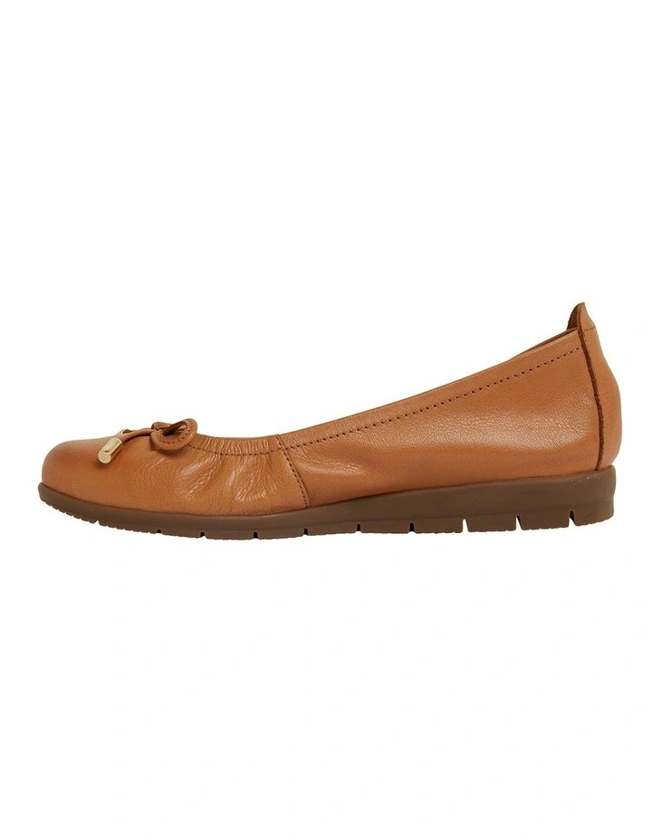 Cheap ⭐ Active Flex By Easy Steps Barton Flat 👟 Shoes In Tan Leather ⌛ - Image 3