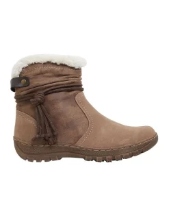 Best deal 😍 Easy Steps Eskimo Taupe Micro Boot ⭐