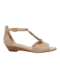 Deals 🔔 Easy Steps Vince Glove 🩴 Sandals In Nude 😍