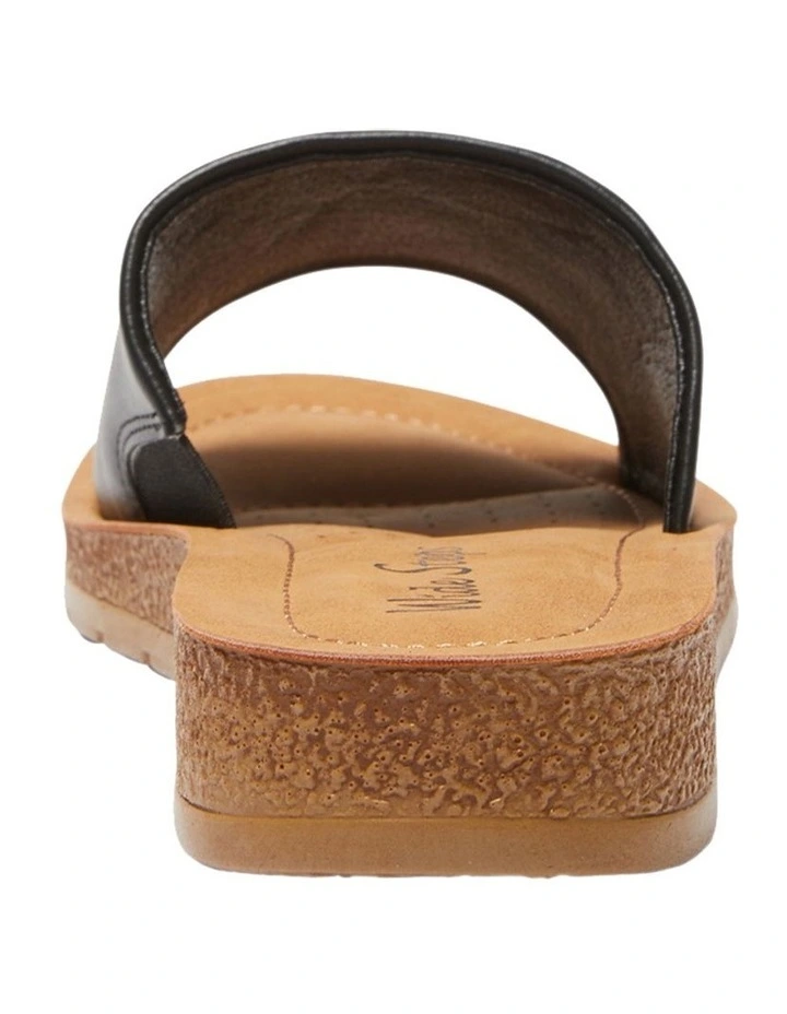 Best Sale โ๏ธ Wide Steps Enid ๐ฉด Sandals In Black Smooth ๐ - Image 5