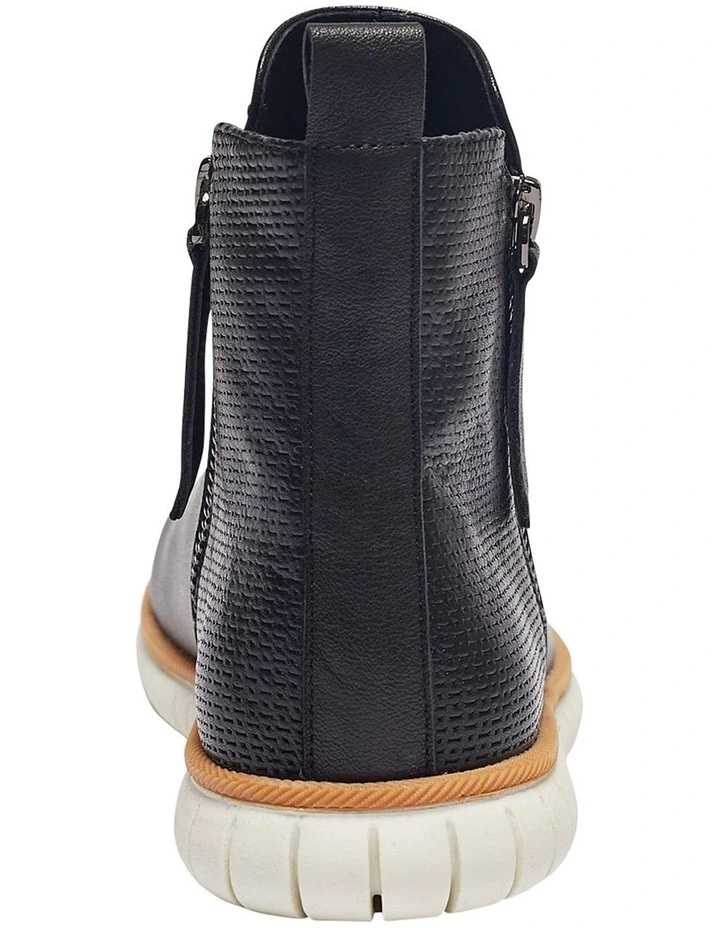 Hot Sale π₯ Easy Steps Factor Black Glove π₯Ύ Boots π€© - Image 5