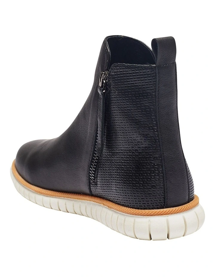 Hot Sale π₯ Easy Steps Factor Black Glove π₯Ύ Boots π€© - Image 6