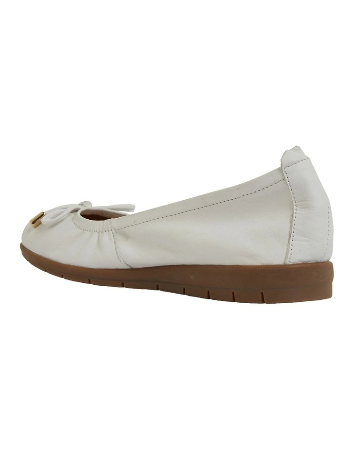 Coupon βοΈ Active Flex By Easy Steps Barton Flat π Shoes In White Leather π - Image 7