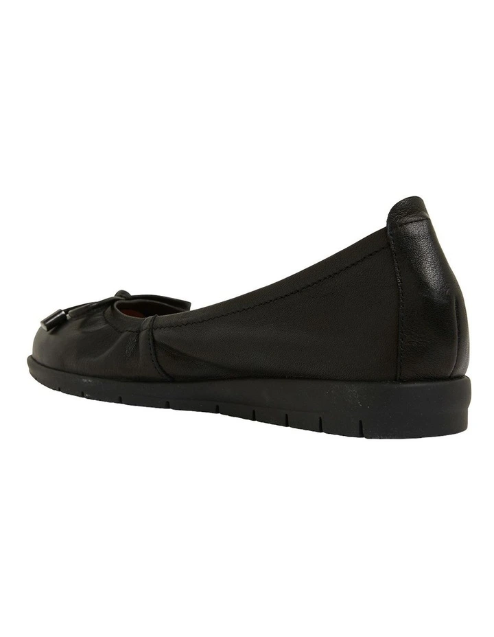 Hot Sale π₯ Active Flex By Easy Steps Barton Flat π Shoes In Black Leather β¨ - Image 7