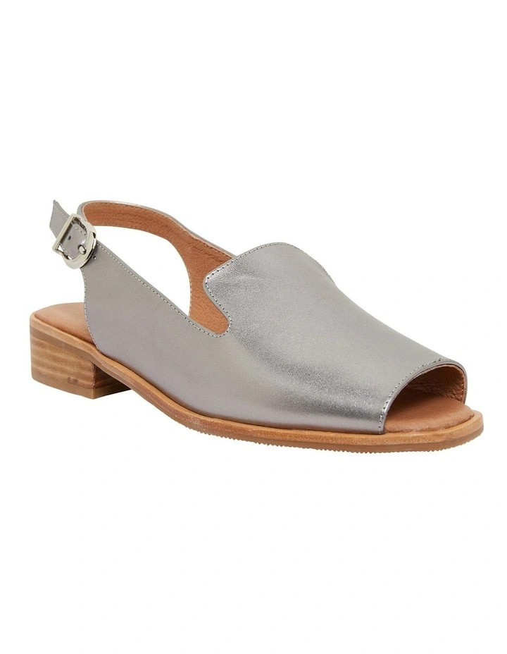 Flash Sale β€οΈ Easy Steps Delaney Pewter Metallic π©΄ Sandals π - Image 2