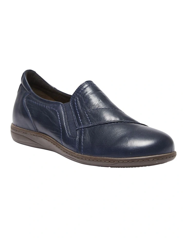 Cheap ๐ฅฐ Wide Steps Latrobe Flat ๐ Shoes In Navy Glove ๐ - Image 2