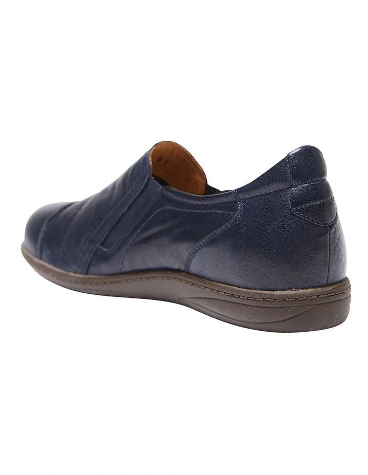 Cheap ๐ฅฐ Wide Steps Latrobe Flat ๐ Shoes In Navy Glove ๐ - Image 6