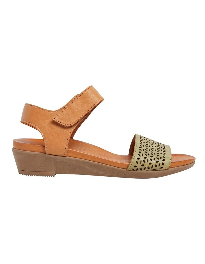 Discount π― Active Flex By Easy Steps Accord Khaki/Cognac Glove π©΄ Sandals π