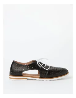 Coupon 🔥 Regatta Lily Black Leather Flat 👟 Shoes 🔔